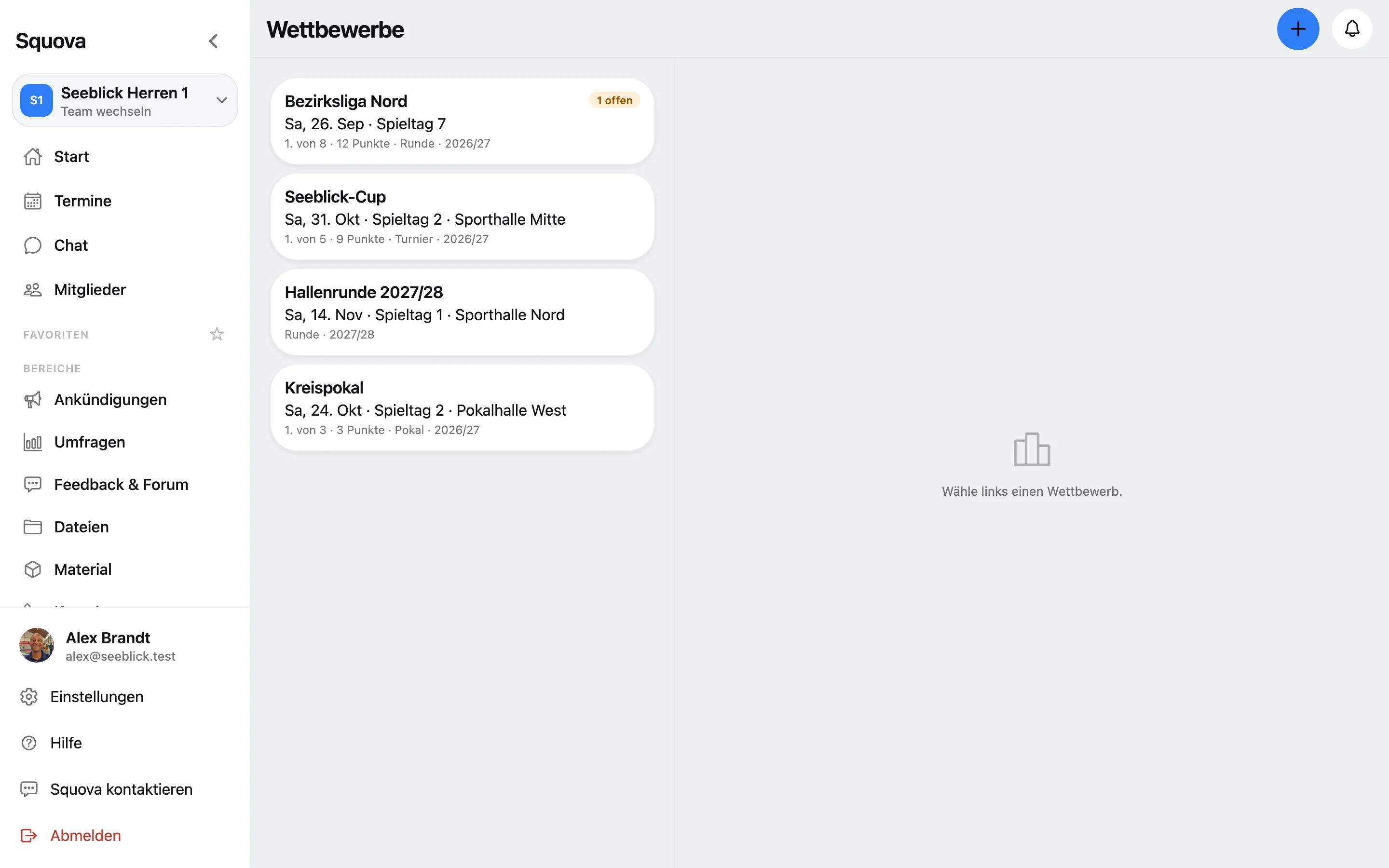 Wettbewerbs-Liste in Squova mit einem Turnier, einer Runde und einem Pokal derselben Saison